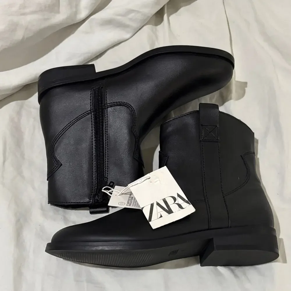 Zara 2.5 Sleek Black Ankle Boots side zip entry nwt and perfect w/rubber soles